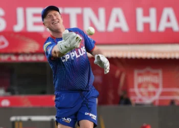 James Hopes and Brad Haddin leave Punjab Kings staff