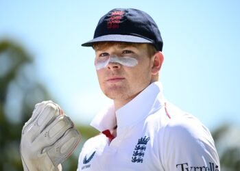 Somerset Retain Thomas Rew Until End of 2029