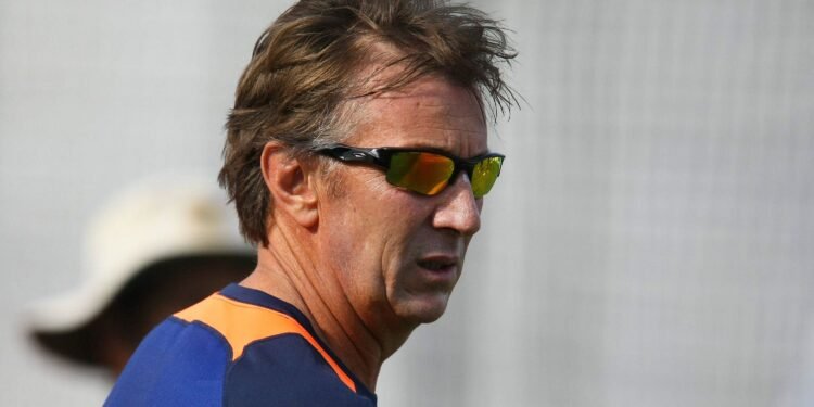 Eric Simons to Join England’s Test Coaching Staff