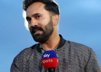 Dinesh Karthik Shares His Playing XI After 2nd T20I Loss - ‘If I Were in the Indian Dressing Room’