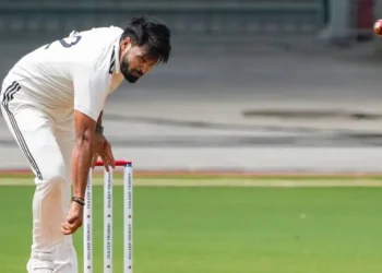 Mukesh Kumar Stakes Claim for India Test Spot With 8-Wicket Haul