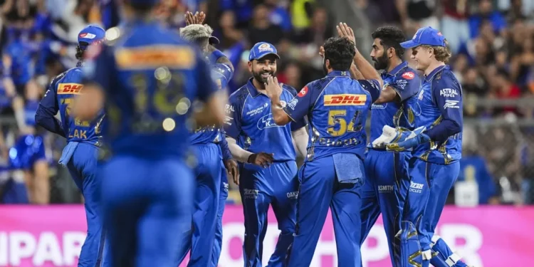 3 Names in Mumbai Indians Head Coach Race